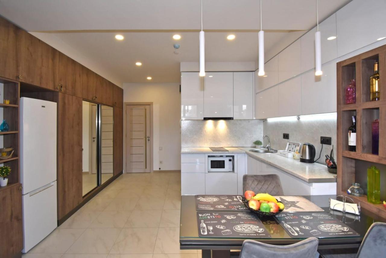 Home4You City Center Apartments Erywań Zewnętrze zdjęcie