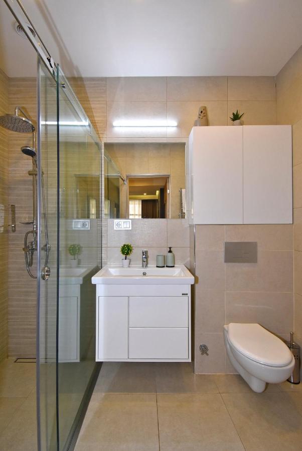 Home4You City Center Apartments Erywań Zewnętrze zdjęcie